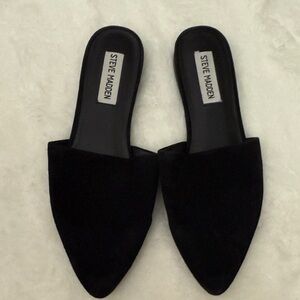 Steve Madden Women's Black Suede Mules